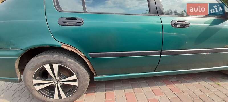 Хэтчбек Honda Civic 1996 в Машевке