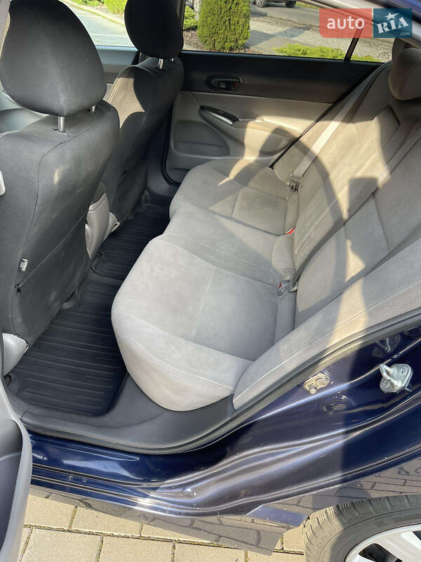 Седан Honda Civic 2008 в Берегово