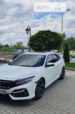 Хетчбек Honda Civic 2017 в Києві