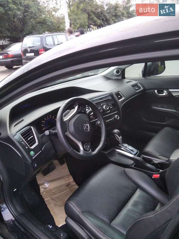 Седан Honda Civic 2013 в Луцьку
