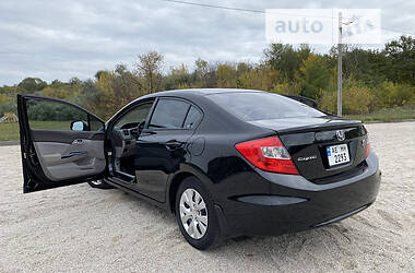 Седан Honda Civic 2012 в 
