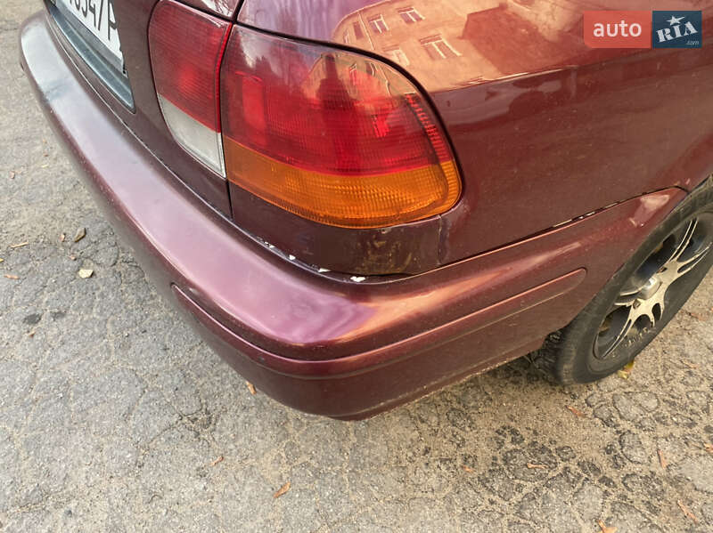Седан Honda Civic 1997 в Херсоне