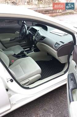 Седан Honda Civic 2012 в Кривому Розі