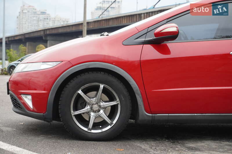 Хэтчбек Honda Civic 2008 в Николаеве