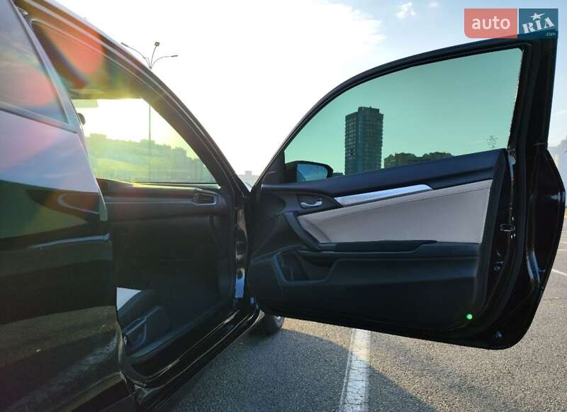 Купе Honda Civic 2016 в Киеве