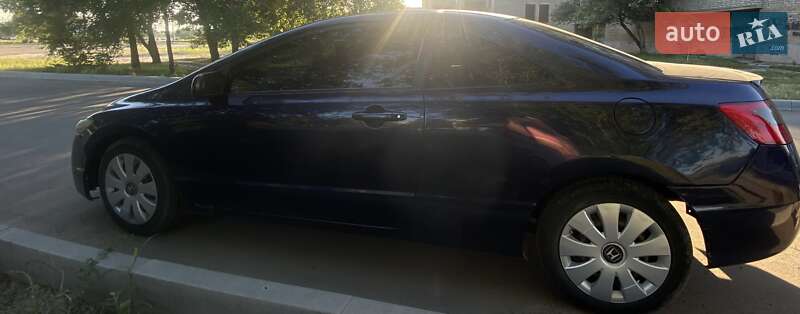 Купе Honda Civic 2010 в Запоріжжі