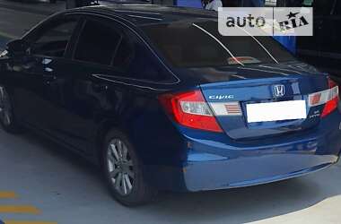 Седан Honda Civic 2012 в Измаиле