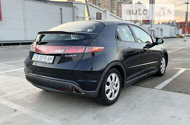 Хэтчбек Honda Civic 2008 в 