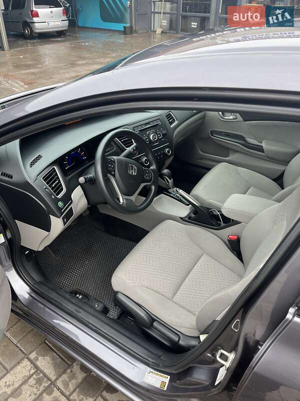 Седан Honda Civic 2014 в Запорожье