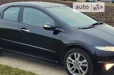 Седан Honda Civic 2010 в Ивано-Франковске