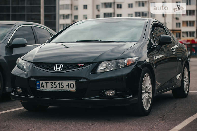 Купе Honda Civic 2013 в Ивано-Франковске