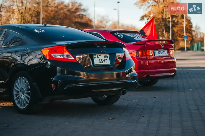 Купе Honda Civic 2013 в 