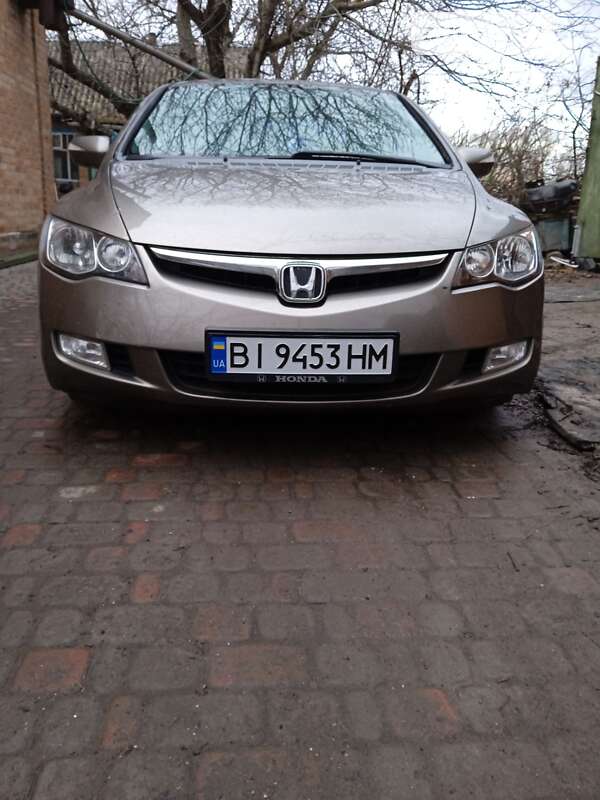 Седан Honda Civic 2007 в Миргороді