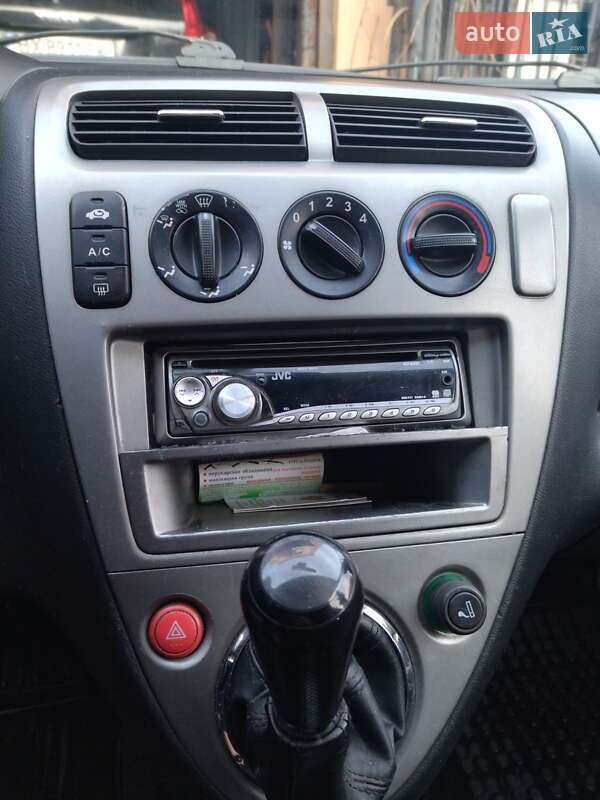 Хэтчбек Honda Civic 2004 в Хмельницком