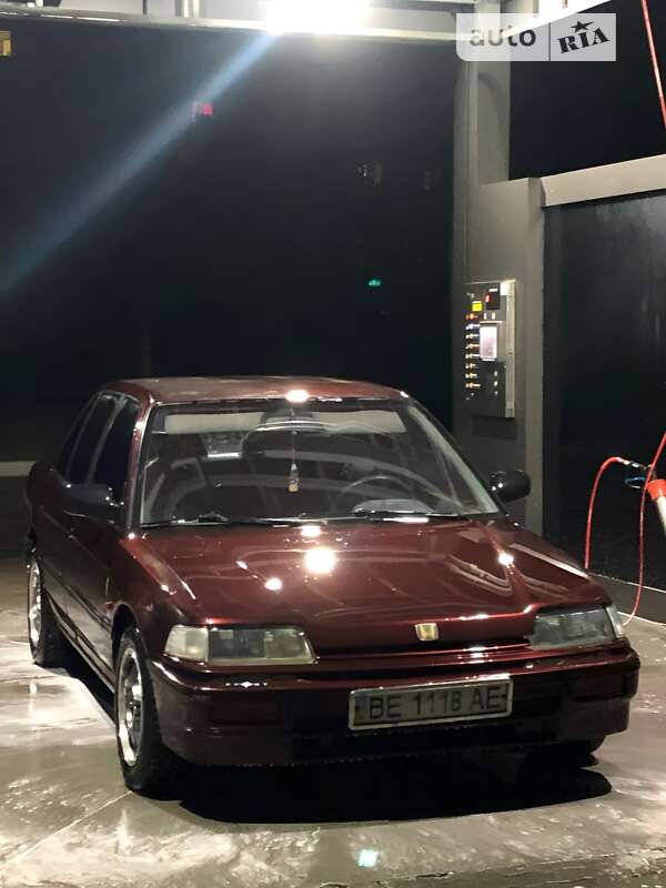 Седан Honda Civic 1988 в Николаеве