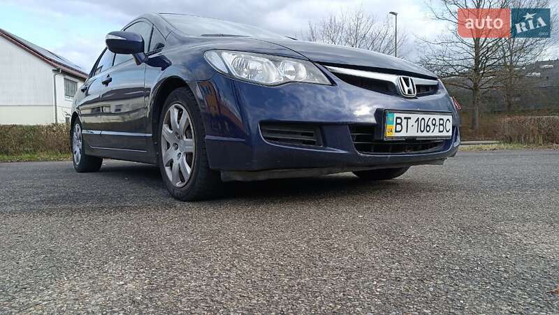 Седан Honda Civic 2008 в Херсоне
