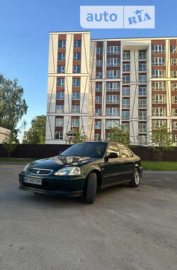 Седан Honda Civic 2000 в Ивано-Франковске