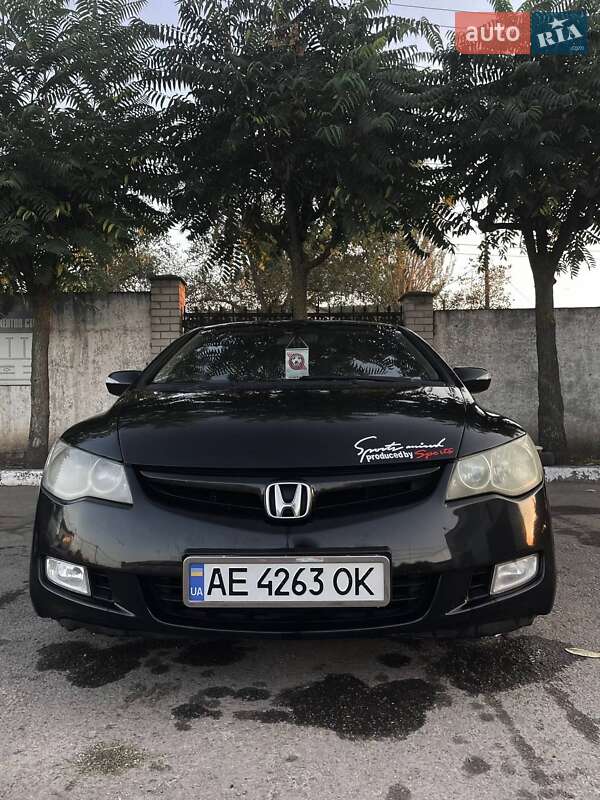 Седан Honda Civic 2007 в Кривому Розі