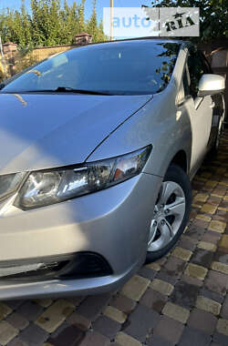 Седан Honda Civic 2013 в Обухове