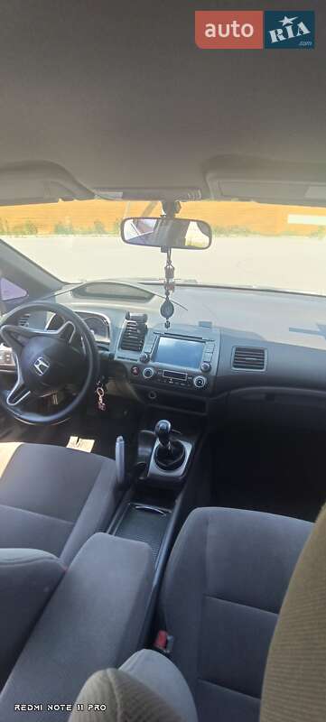 Седан Honda Civic 2008 в Чернигове