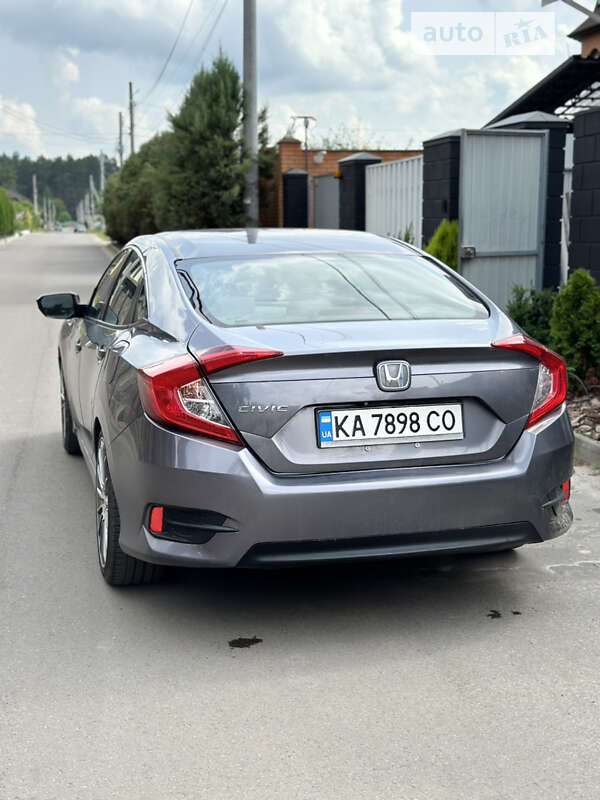Седан Honda Civic 2016 в Києві