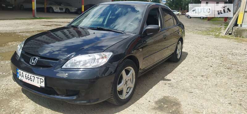 Седан Honda Civic 2005 в Ивано-Франковске