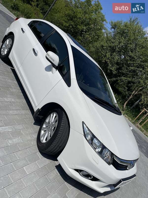 Седан Honda Civic 2012 в Львові