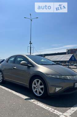 Хэтчбек Honda Civic 2008 в Киеве