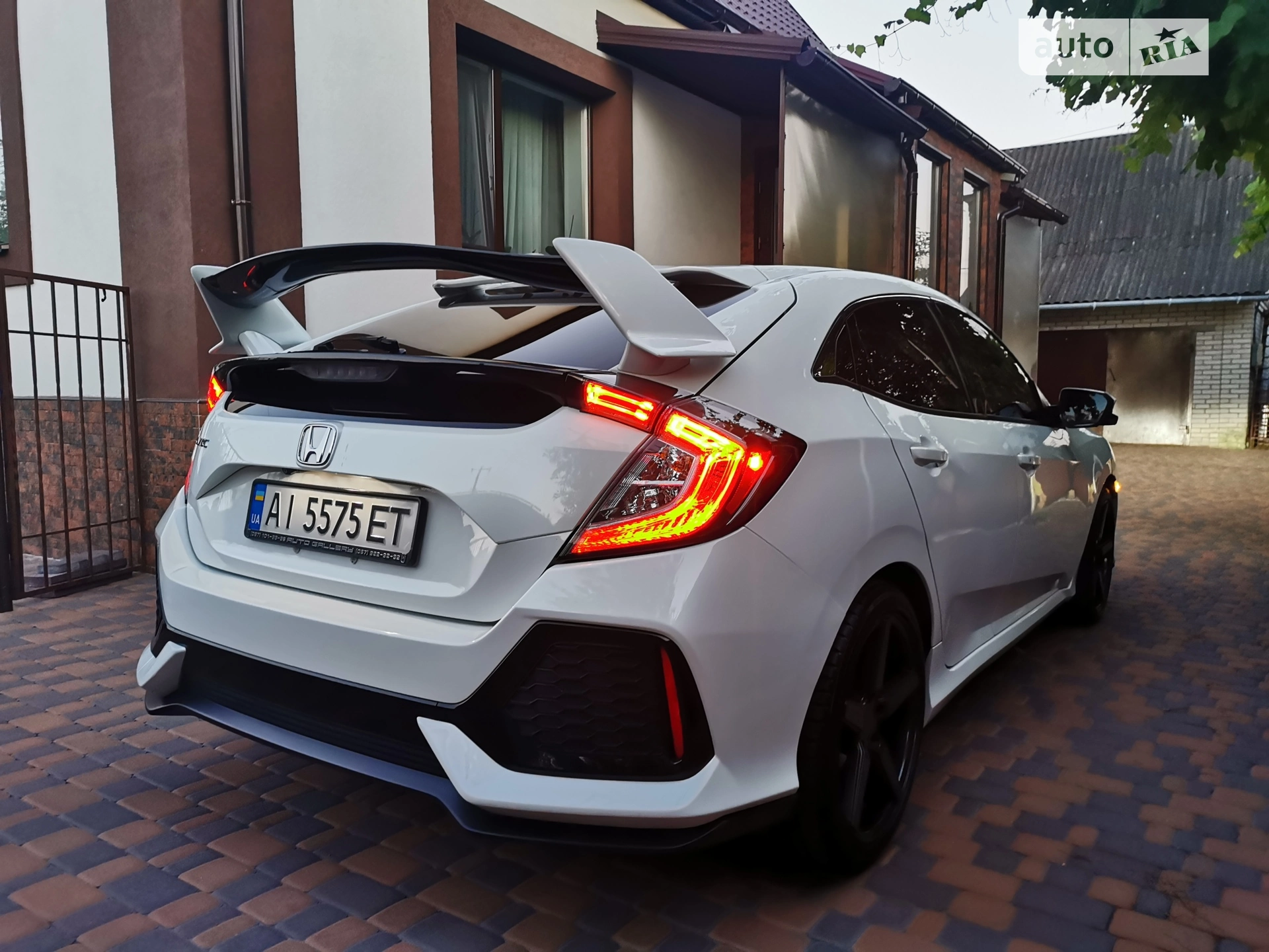 2016 Honda Civic - мініатюра 25
