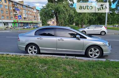 Седан Honda Civic 2007 в Киеве