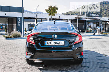 Седан Honda Civic 2016 в Хусте