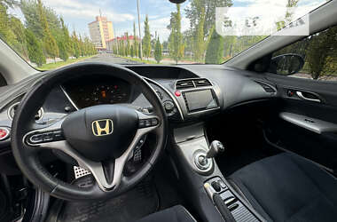 Хэтчбек Honda Civic 2008 в Киеве