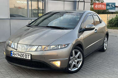 Хэтчбек Honda Civic 2007 в 
