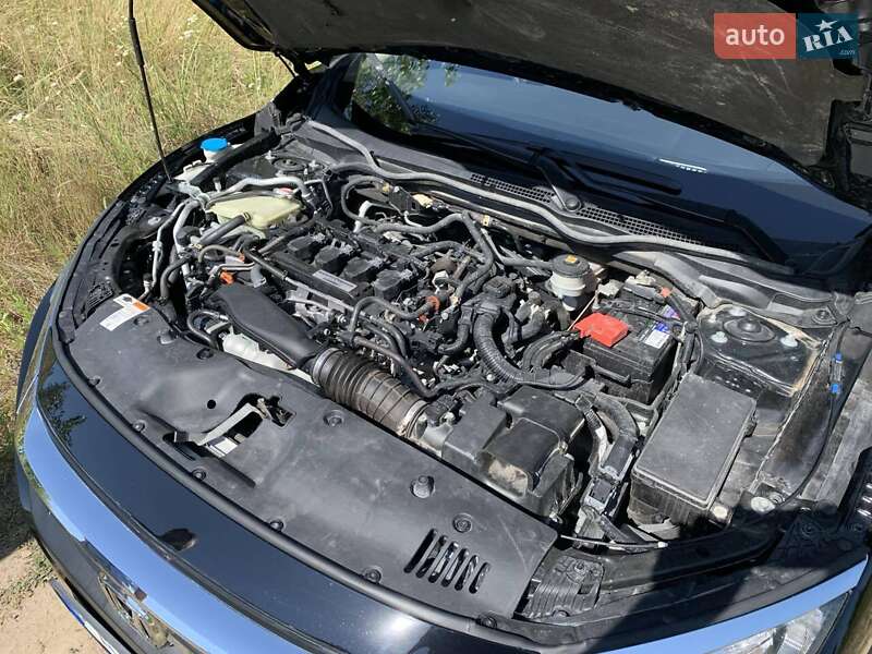 Седан Honda Civic 2018 в Києві фото 27 Седан Honda Civic 2018 в Києві