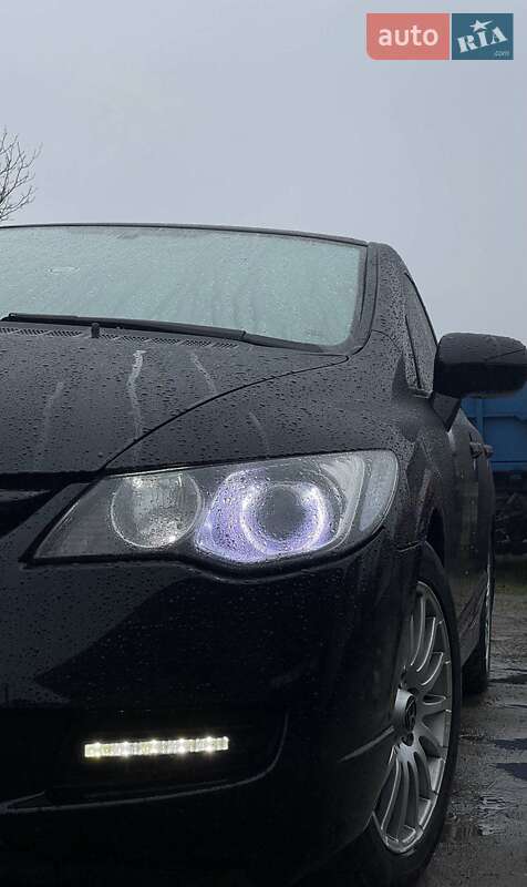 Седан Honda Civic 2007 в Остроге