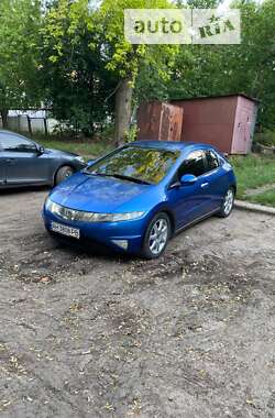 Хэтчбек Honda Civic 2006 в Покровске