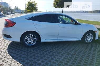 Седан Honda Civic 2017 в Тернополе