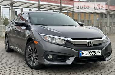 Седан Honda Civic 2018 в Львове