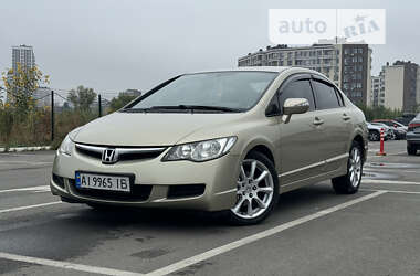 Седан Honda Civic 2007 в Киеве