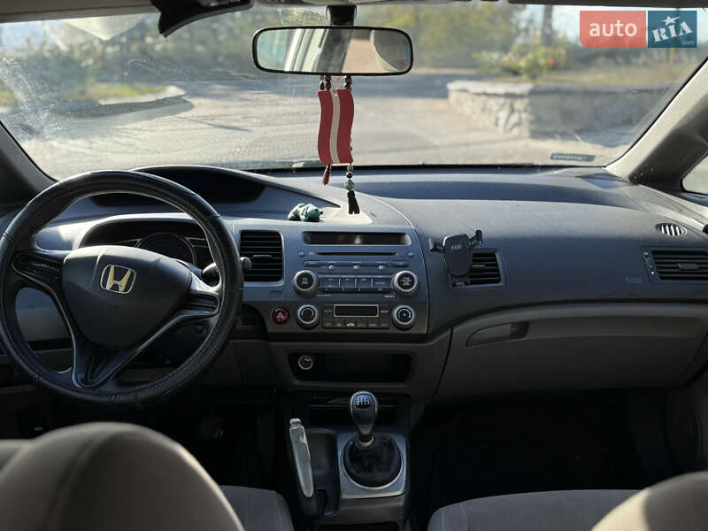 Седан Honda Civic 2006 в Смеле