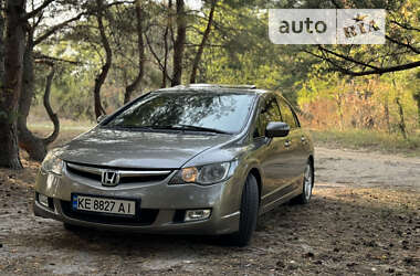 Седан Honda Civic 2008 в Днепре