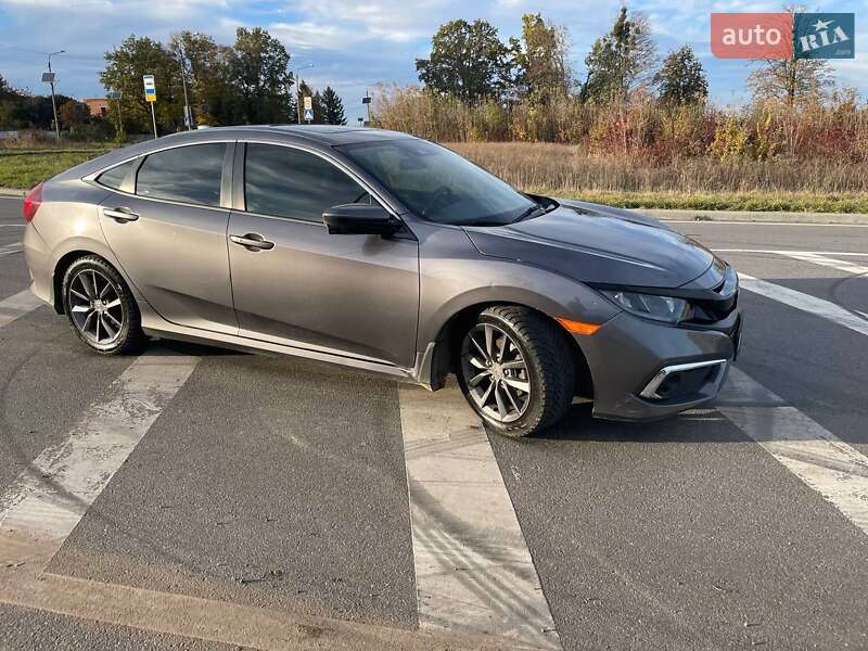 Седан Honda Civic 2018 в Хмельницком