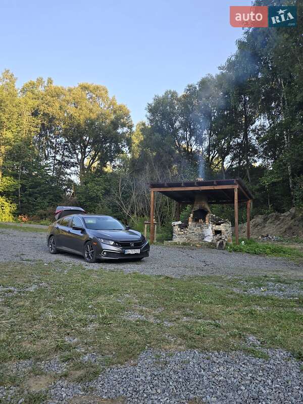 Седан Honda Civic 2018 в Хмельницком