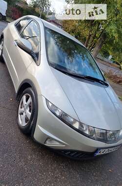 Хэтчбек Honda Civic 2008 в Николаеве