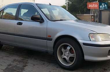 Лифтбек Honda Civic 1997 в Каменском