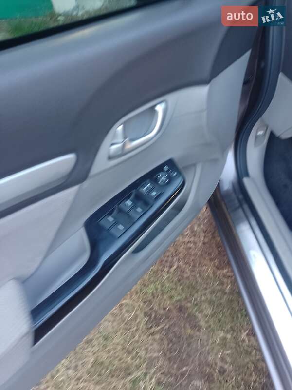 Седан Honda Civic 2012 в Шполі