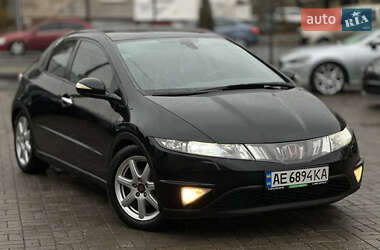 Хэтчбек Honda Civic 2007 в Днепре