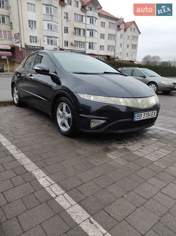 Хэтчбек Honda Civic 2006 в Сокале фото 31 Хэтчбек Honda Civic 2006 в Сокале