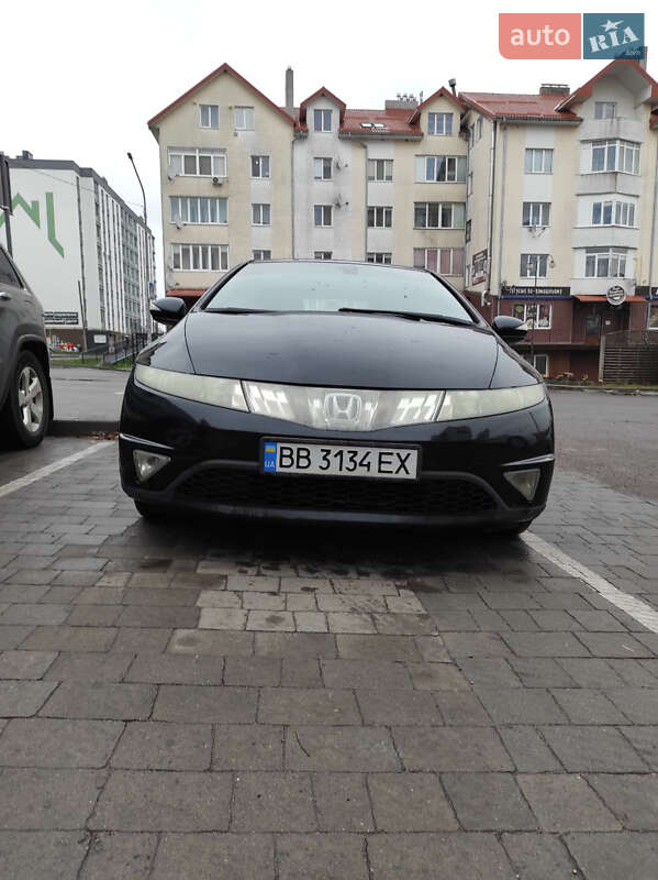 Хэтчбек Honda Civic 2006 в Сокале фото 33 Хэтчбек Honda Civic 2006 в Сокале