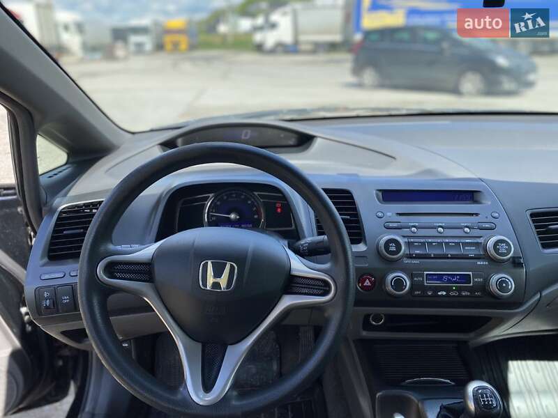 Седан Honda Civic 2008 в Моршині